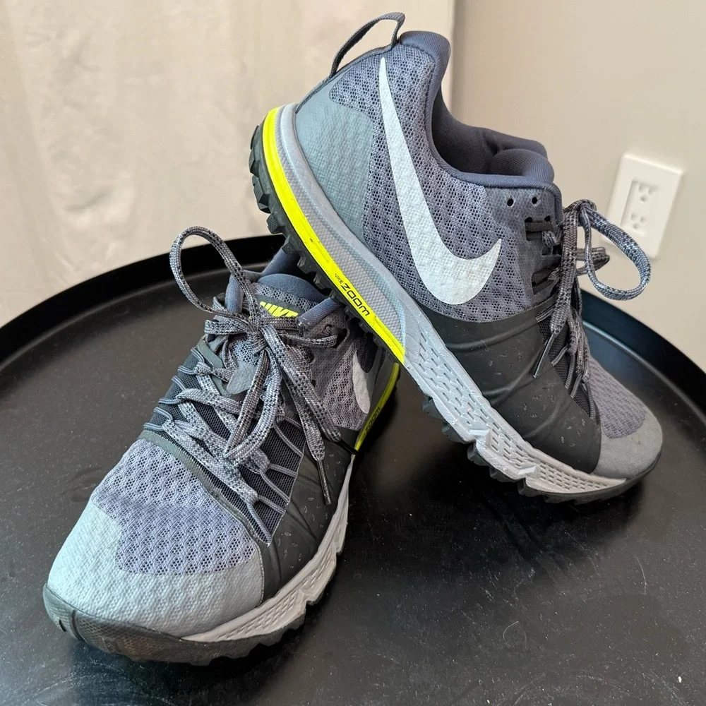 Nike rubber visibility lightweight